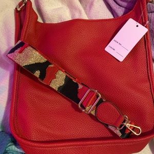 NWT RED VEGAN LEATHER BAG WITH CAMO STRAP